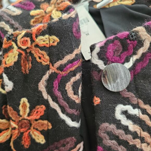 NWT HUTCH ANTHROPOLOGIE Women's Multicolor Floral Embroidered Boho Coat Sz M - Picture 7 of 16